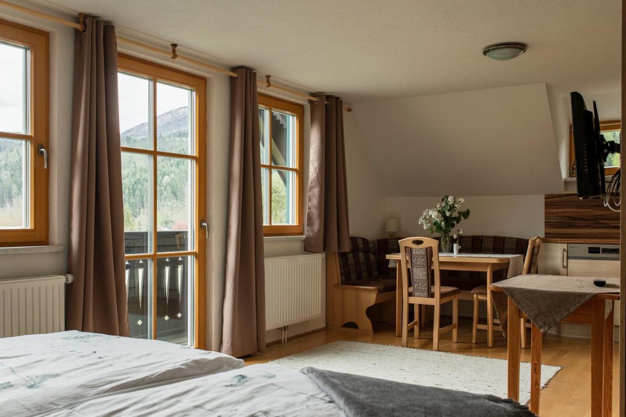 Апартаменты Haus Enzian Хинтерстодер Экстерьер фото